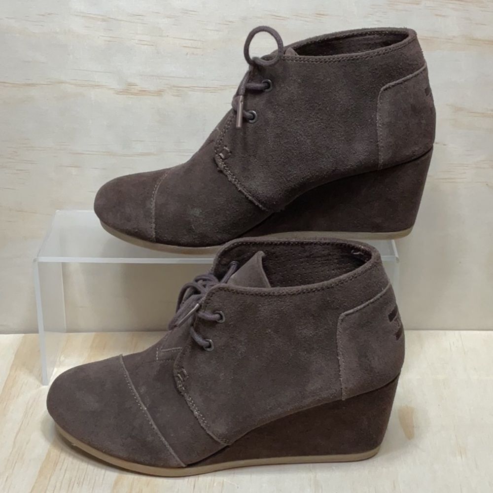 Toms Desert Brown Suede Lace Up Wedge Heel Ankle Boots 710516 Women 8.5